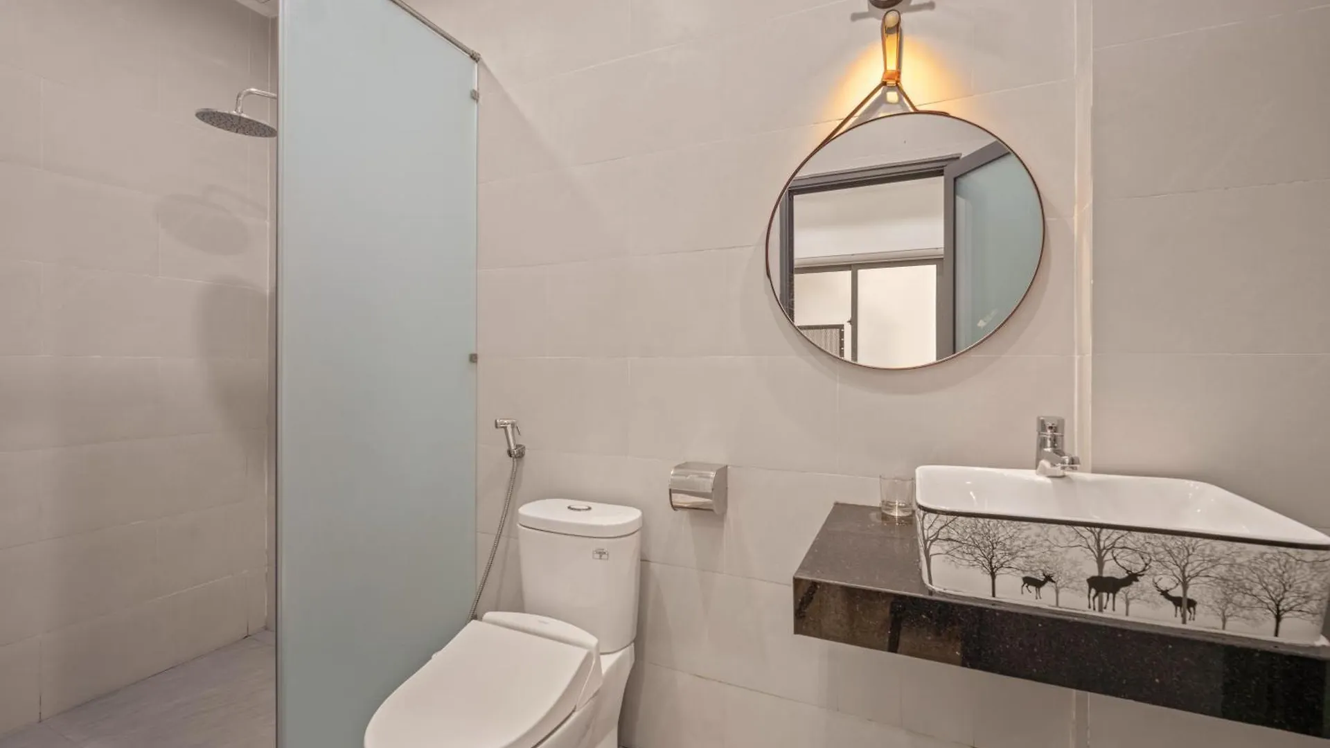 HùNg Villa 5Br Full Ac Quite -Rooftop Pool- Bida- New Da Nang