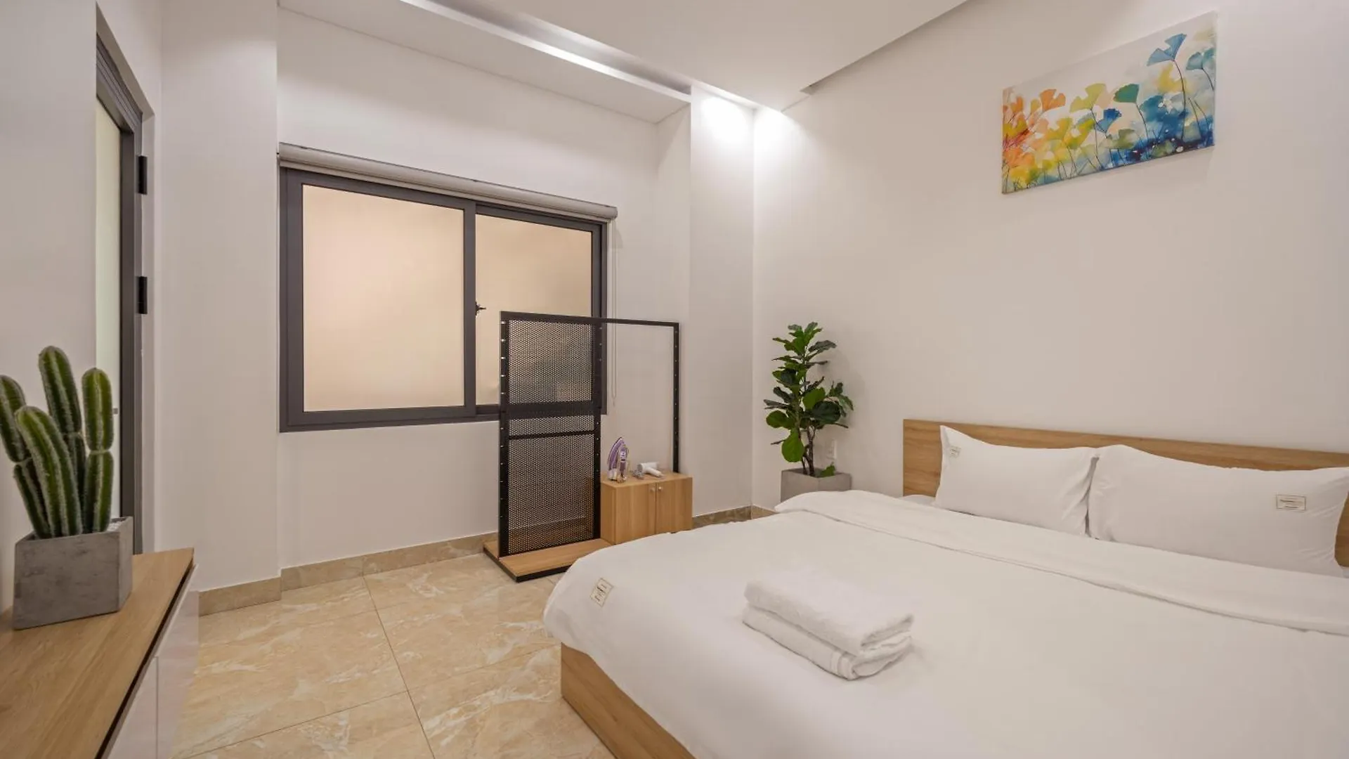 HùNg Villa 5Br Full Ac Quite -Rooftop Pool- Bida- New Da Nang