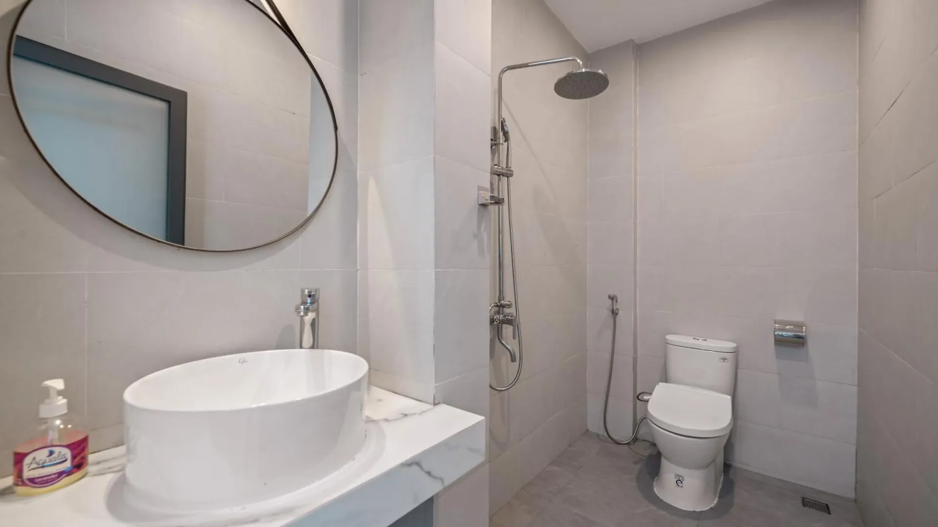 HùNg Villa 5Br Full Ac Quite -Rooftop Pool- Bida- New Da Nang